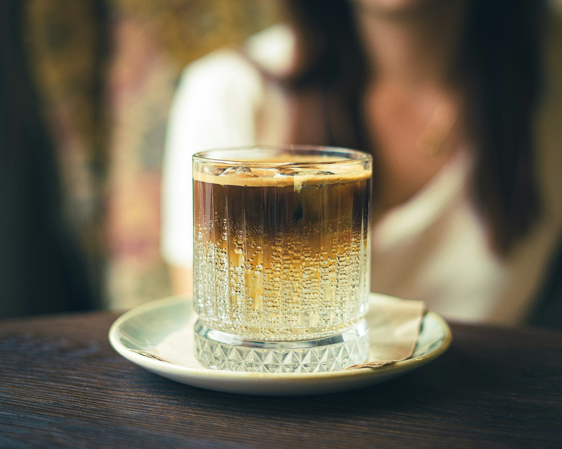 Espresso Tonic: Prickelnde Erfrischung