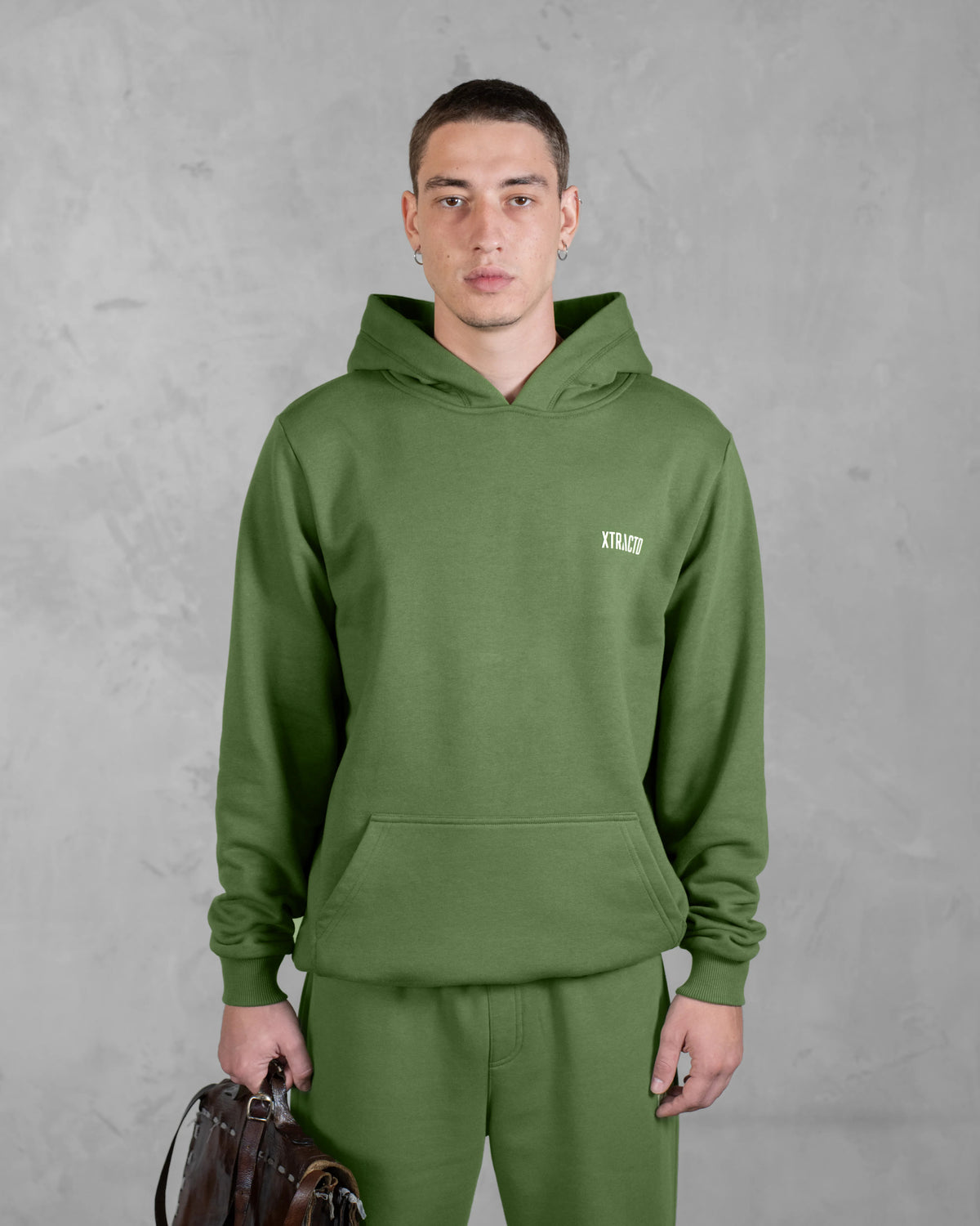 XTRACTD Hoodie 3D – Coffee Leaf – Vorderansicht des Modells