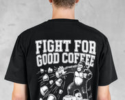 XTRACTD T-Shirt Urban Ape in Espresso Black – Nahaufnahme Rückenprint mit Gorilla-Motiv und Schriftzug Fight for Good Coffee